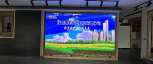 觸控延遲0.01秒 vs 0.1秒：差10倍的價格背后，會議平板觸控技術的水有多深？”