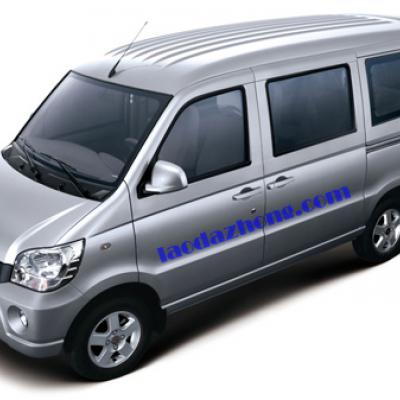 小面包車7座車五菱長(zhǎng)安面包車